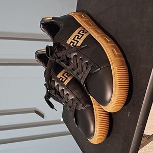 Versace - Greca Metallic Leather Low-Top Sneakers - sz EU46/US13 mens